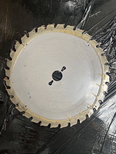 Dewalt 300mm circular - dewalt,